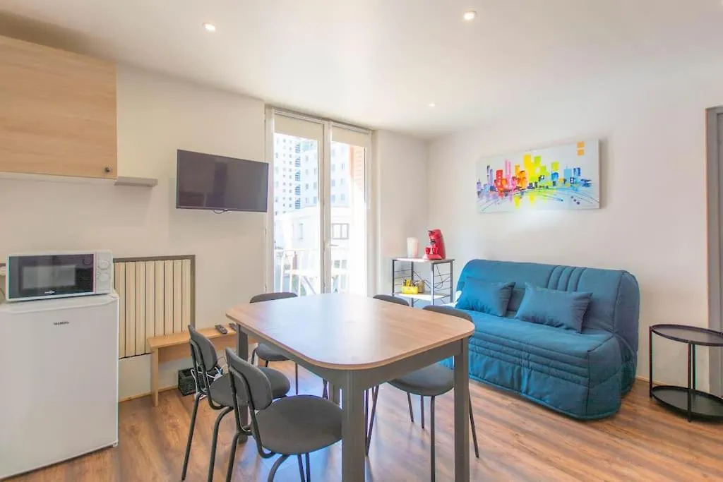 Appartement T3 Gare De Chambery Centre Ville